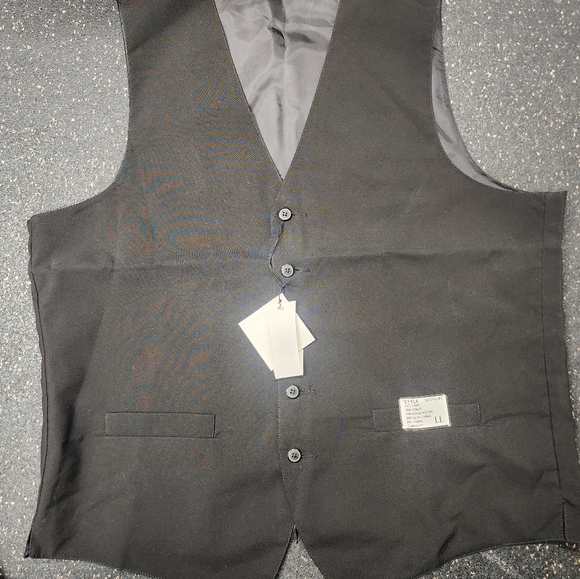 MEN'S 5 BUTTON BLACK VEST - Picture 6 of 6